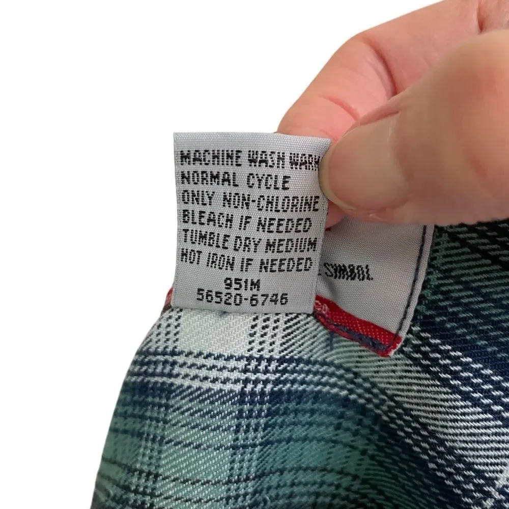 Levi’s Y2K green plaid button up flannel shirt‎ boys L 16/18 New Deadstock